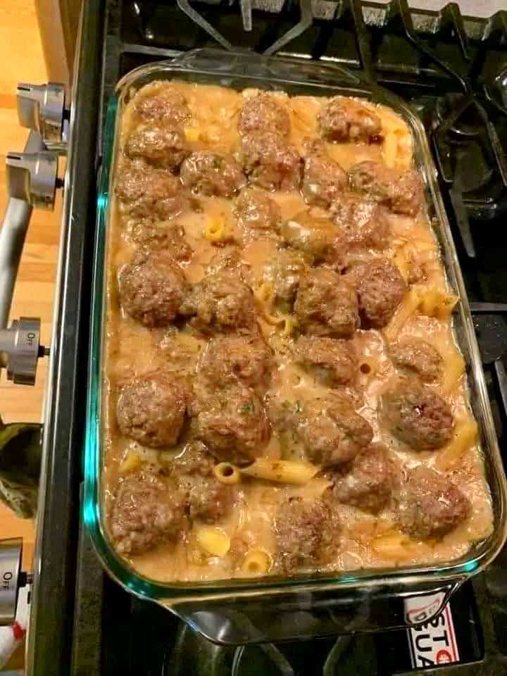 reamy Meatball Pasta Bake
